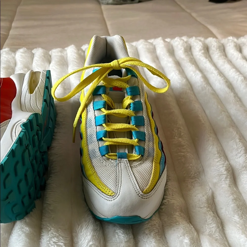 Nike Air Max 95 Blue Fury Sneakers